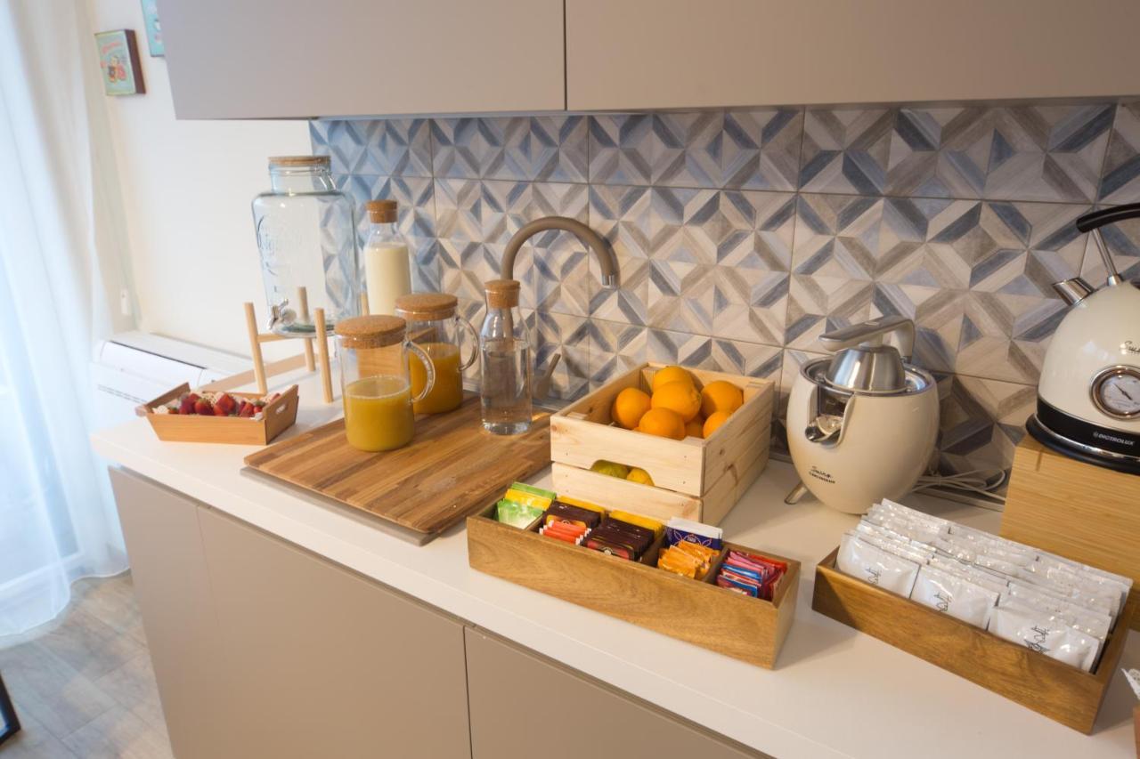 Slow Chic Apartment Beb Policlinico Messina Buitenkant foto